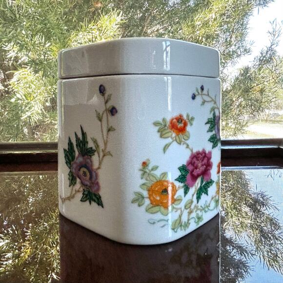 Vintage Takahashi Porcelain Square Trinket Box – San Francisco Design - Picture 4 of 14